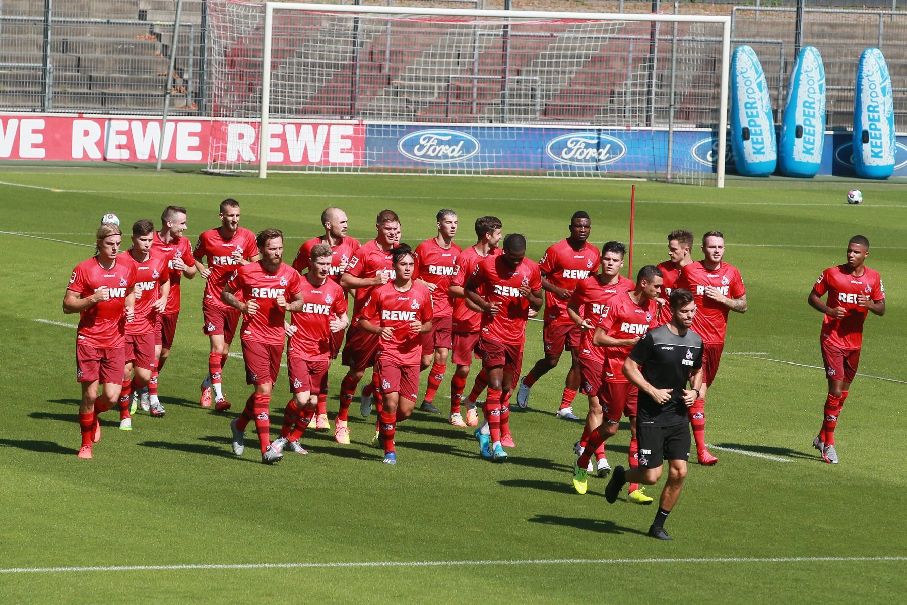 ألماني استقال من عضوية ناديه المفضل بسبب صورة مسجد.. رد الفريق كان مفاجئاً!