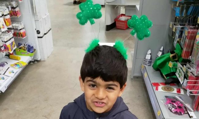 قطعة ليغو تخرج من أنف طفل بعدما ظلت عالقة في جسده لعامين! طبق من الكيك كان السبب في إخراجها