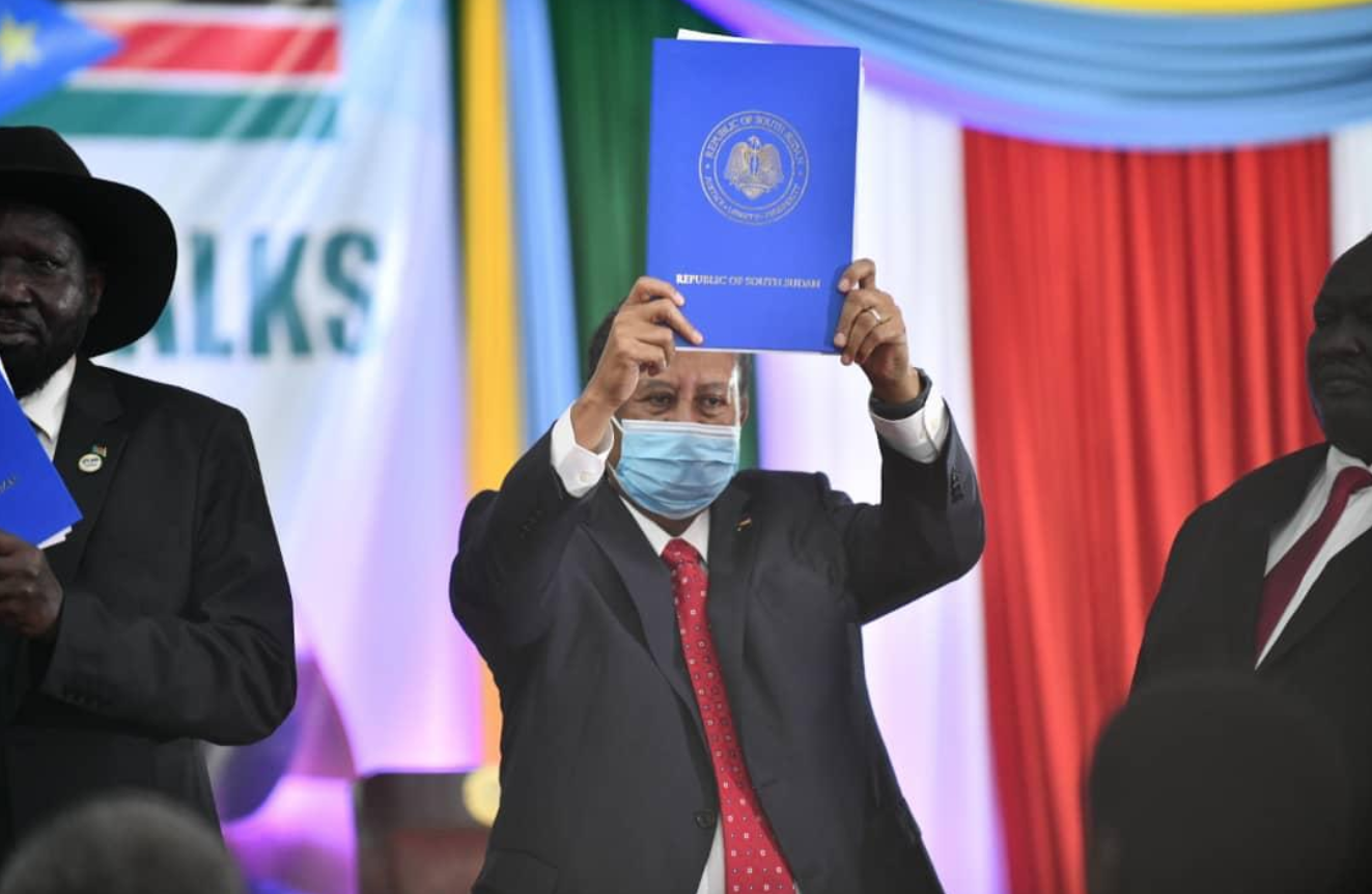 اتفاق سلام تاريخي بالسودان بعد صراع تسبَّب في قتل 300 ألف شخص.. الخرطوم توقّعه مع 5 جماعات مسلحة