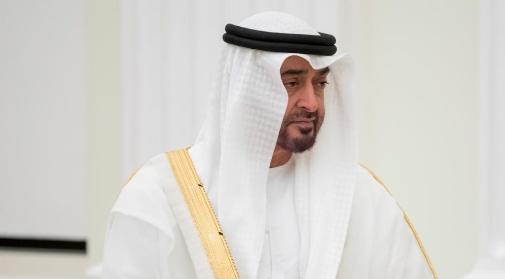 الإمارات تفتح حدودها مع قطر