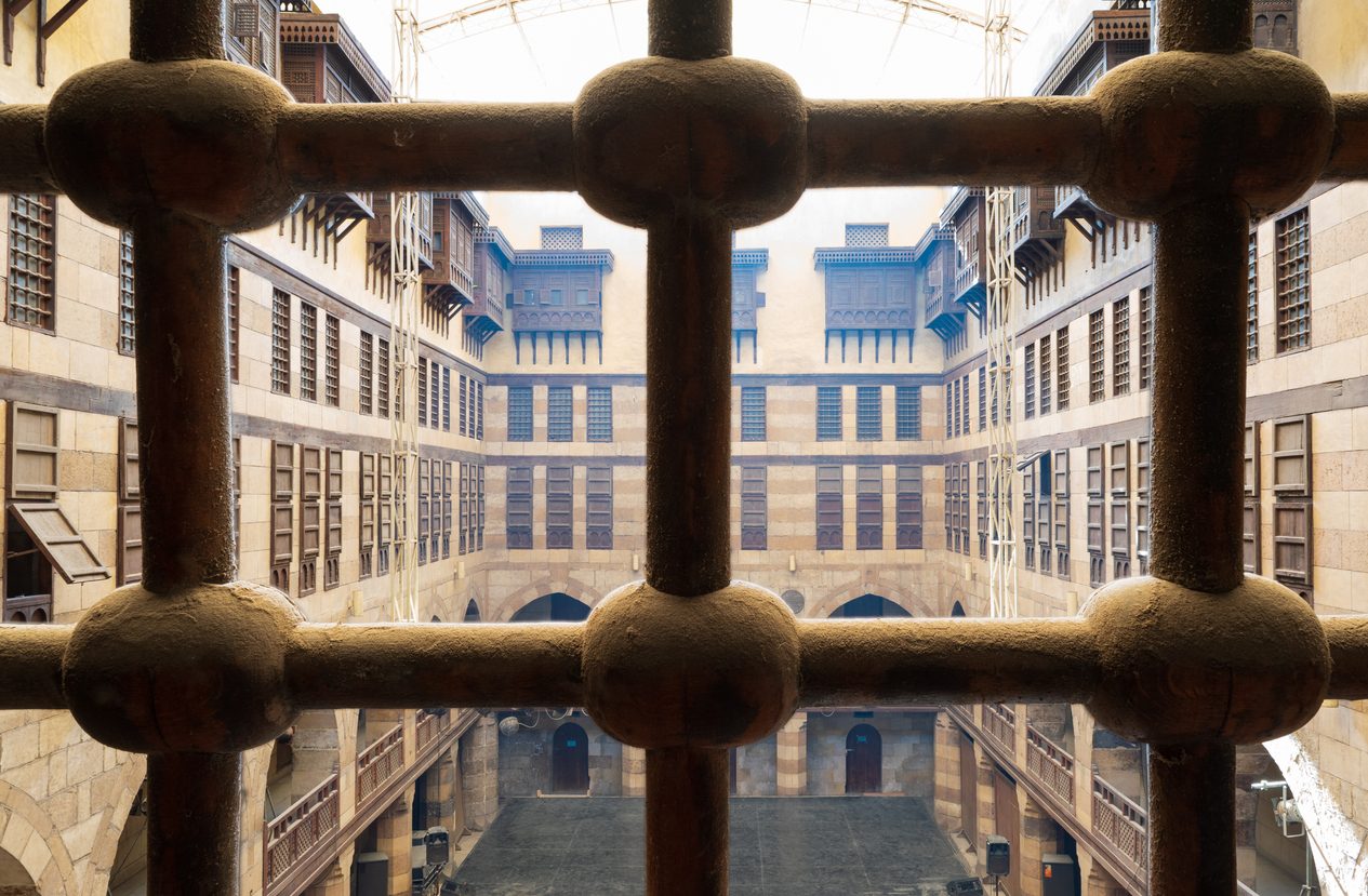 المشربيات والشناشيل.. تعرف على أجمل علامات المعمار الإسلامي من العصر العباسي لأوائل القرن العشرين