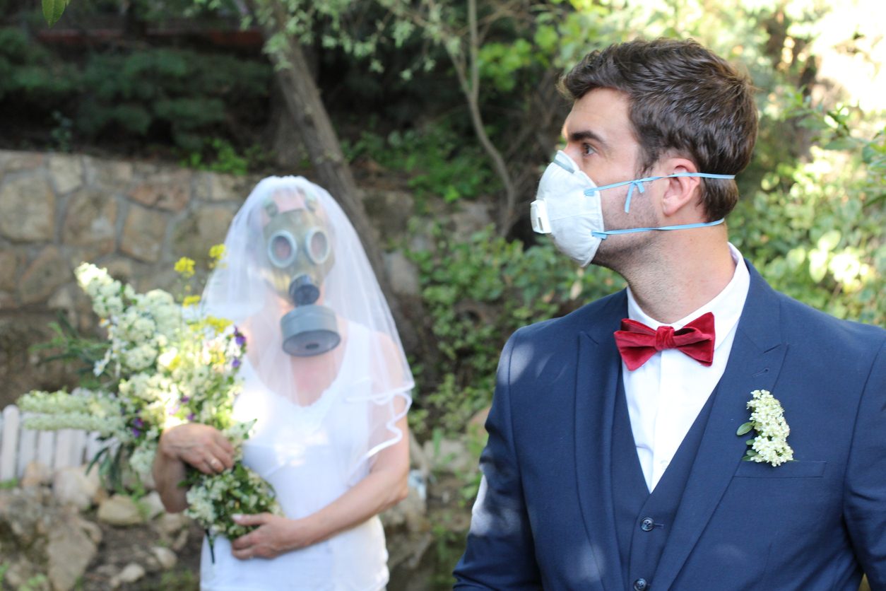 التباعد الاجتماعي في حفلات الزفاف