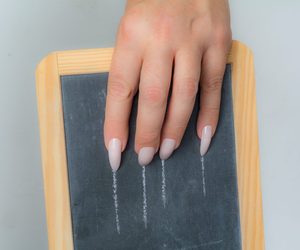 الأصوات الكريهة