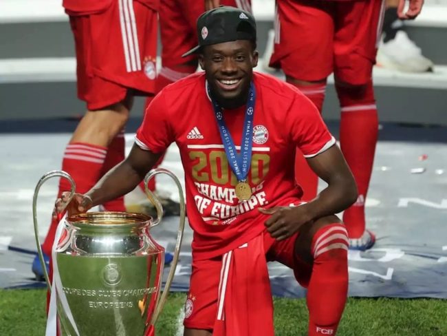 ديفيز انضم للقائمة.. أصغر 5 لاعبين فازوا بدوري أبطال أوروبا، أحدهم أصبح قائداً لريال مدريد