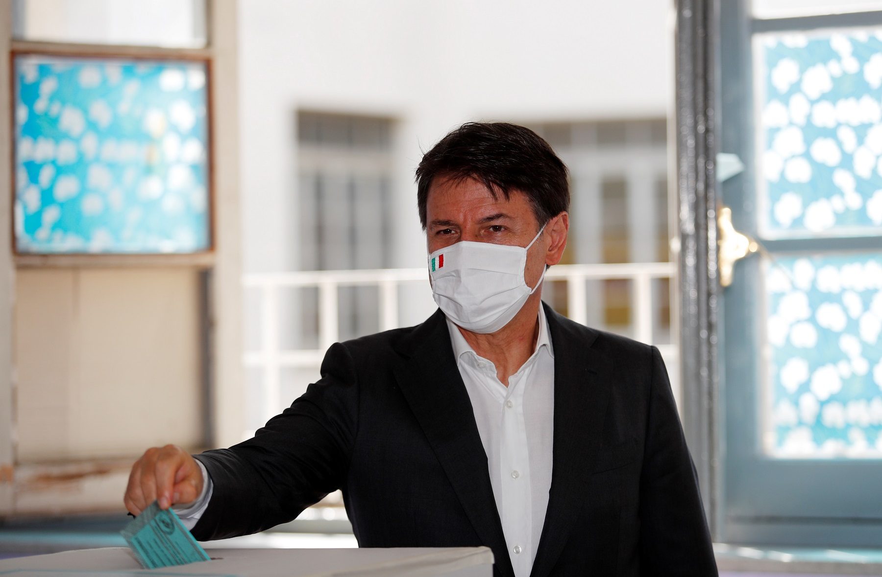 انتخابات واستفتاء في إيطاليا رغم كورونا.. 20 مليون مواطن مدعوون للمشاركة وسط تخوفات لكبار السن