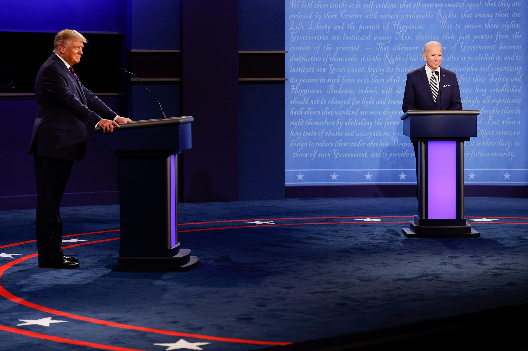 جو بايدن لترامب: أنت تكذب على الشعب، فليس لديك أي خطة للرعاية الصحية وكل شيء تحدثت عنه لم تحققه