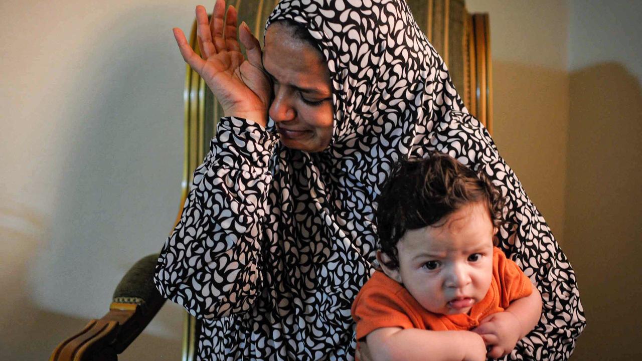 أطفال ماتوا في الرحلة وأُلقيت جثامينهم في البحر وشباب مفقودون..  لبنانيون يحكون تفاصيل مروعة في رحلة موت خاضوها إلى قبرص