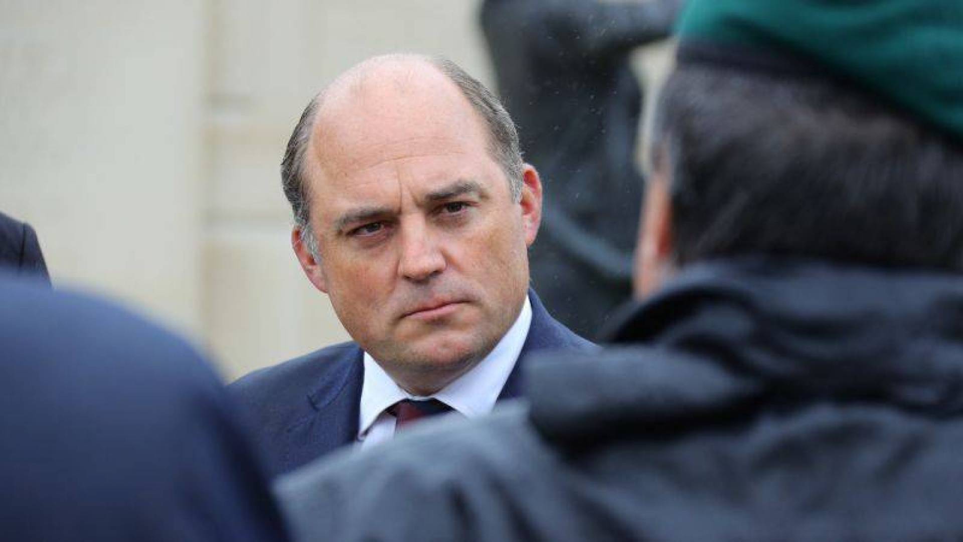 لأول مرة بريطانيا تعترف بدين قديم لإيران! لندن تُفكر بدفعه مقابل الإفراج عن مواطنيها المعتقلين بطهران