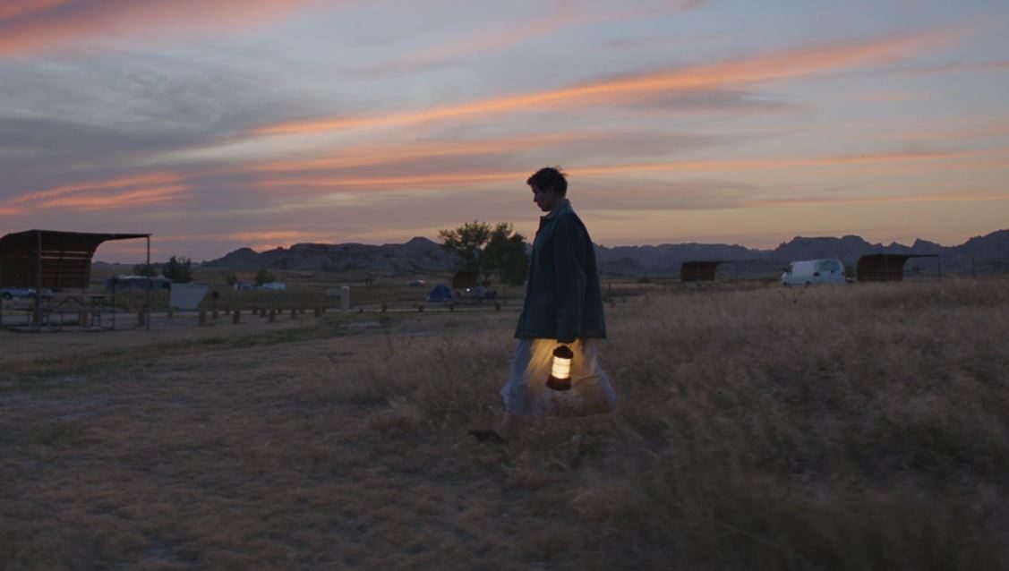 فيلم Nomadland يفوز بجائزة الأسد الذهبي في مهرجان البندقية، والفضية من نصيب New Order