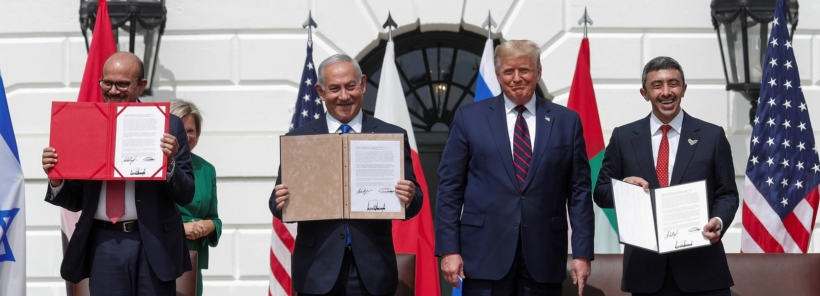 تل أبيب عينها على النفط الخليجي.. اقترحت بناء خط بري لنقله عبر موانئها إلى أوروبا