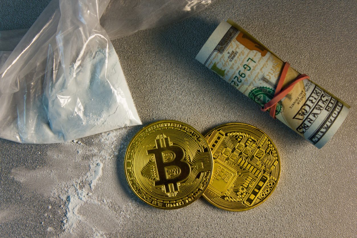 تجار المخدرات على الانترنت العميق فى حيرة بعد أن تم اغلاق اكبر موقع Empire وسرقة كل نقود العملاء