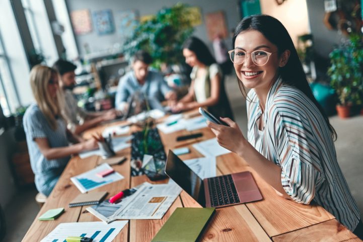 iStock/ قدّر الموقف جيداً قبل التحدث