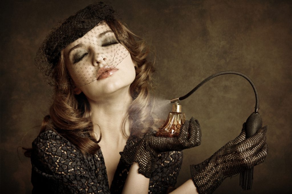 كيف تختارين عطرك الخاص