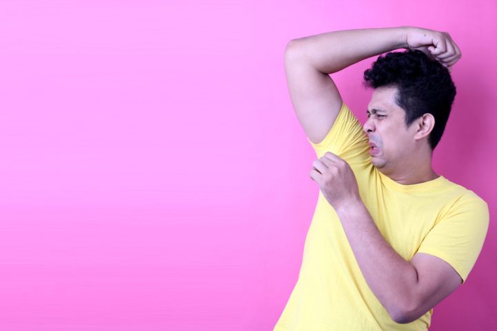 iStock/ التخلص من رائحة العرق تحت الإبط