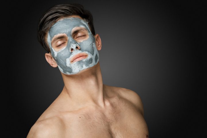 iStock/أقنعة الوجه