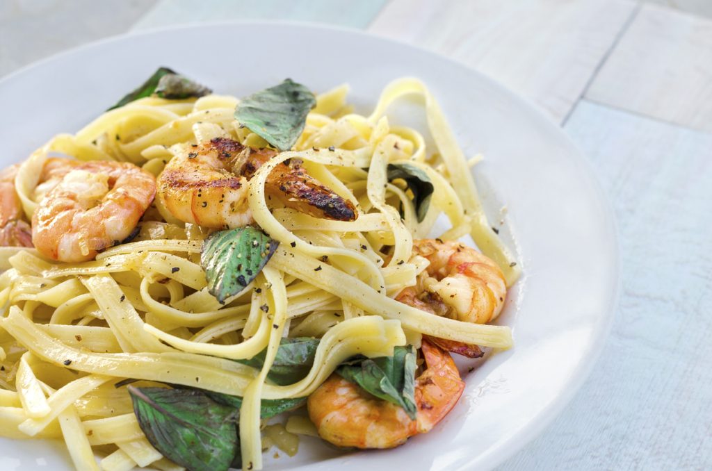 طريقة تحضير الفيتوتشيني بالجمبري