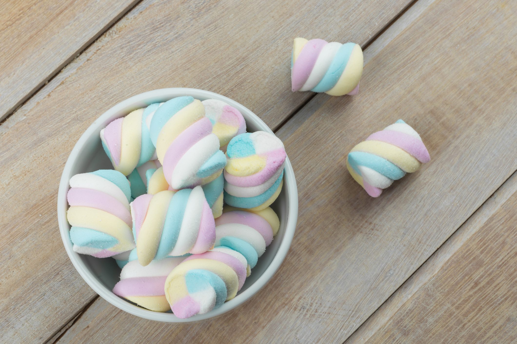 نشاط ممتع للكبار والصغار.. تعرفي على طريقة تحضير المارشميللو في المنزل