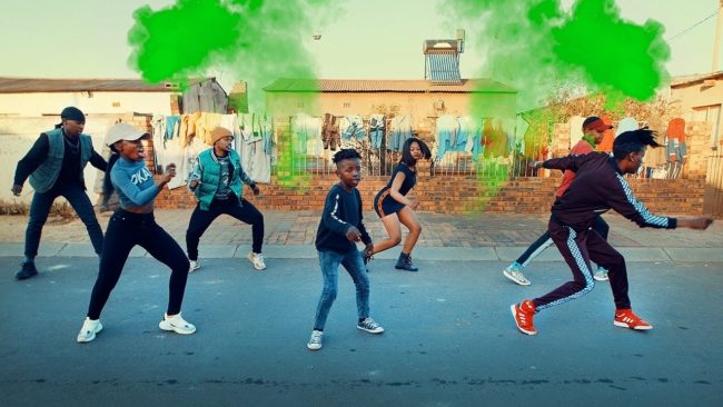 حتى رونالدو رقص على أنغامها.. ما قصة أغنية جيروساليما أو “القدس بيتي” التي اجتاحت الإنترنت؟