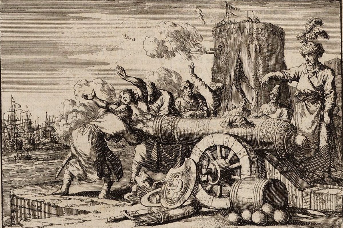 كان يتم حشو الفرنسيين في فوهته وقذفهم تجاه سفنهم.. ما قصة المدفع العملاق التي ترفض فرنسا إعادته للجزائر؟