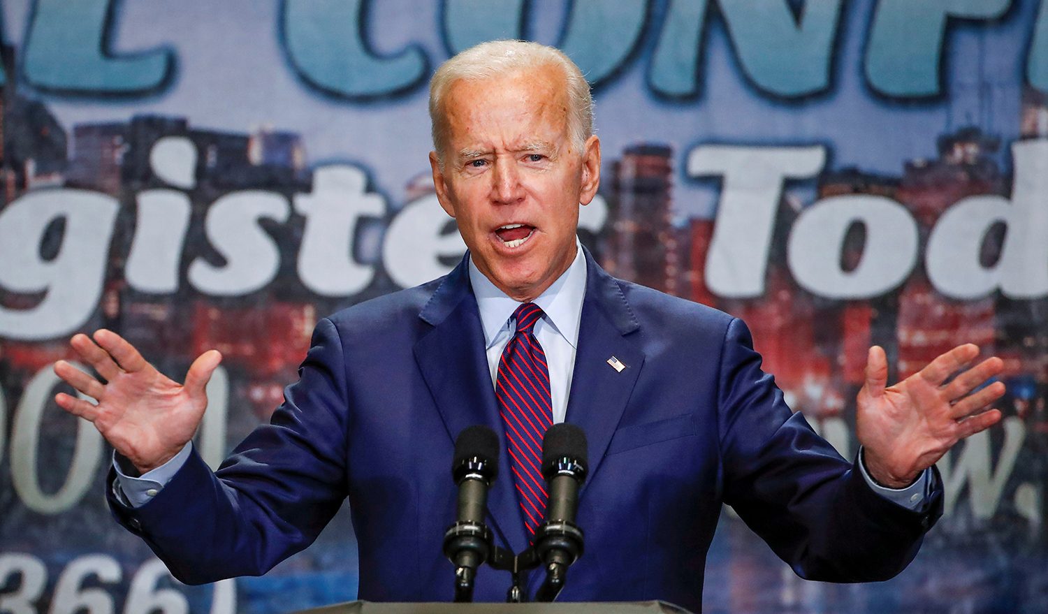 كلمة تُرعب الأمريكيين.. لماذا اختار ترامب في تشويه بايدن اتهامه بالاشتراكية تحديداً؟