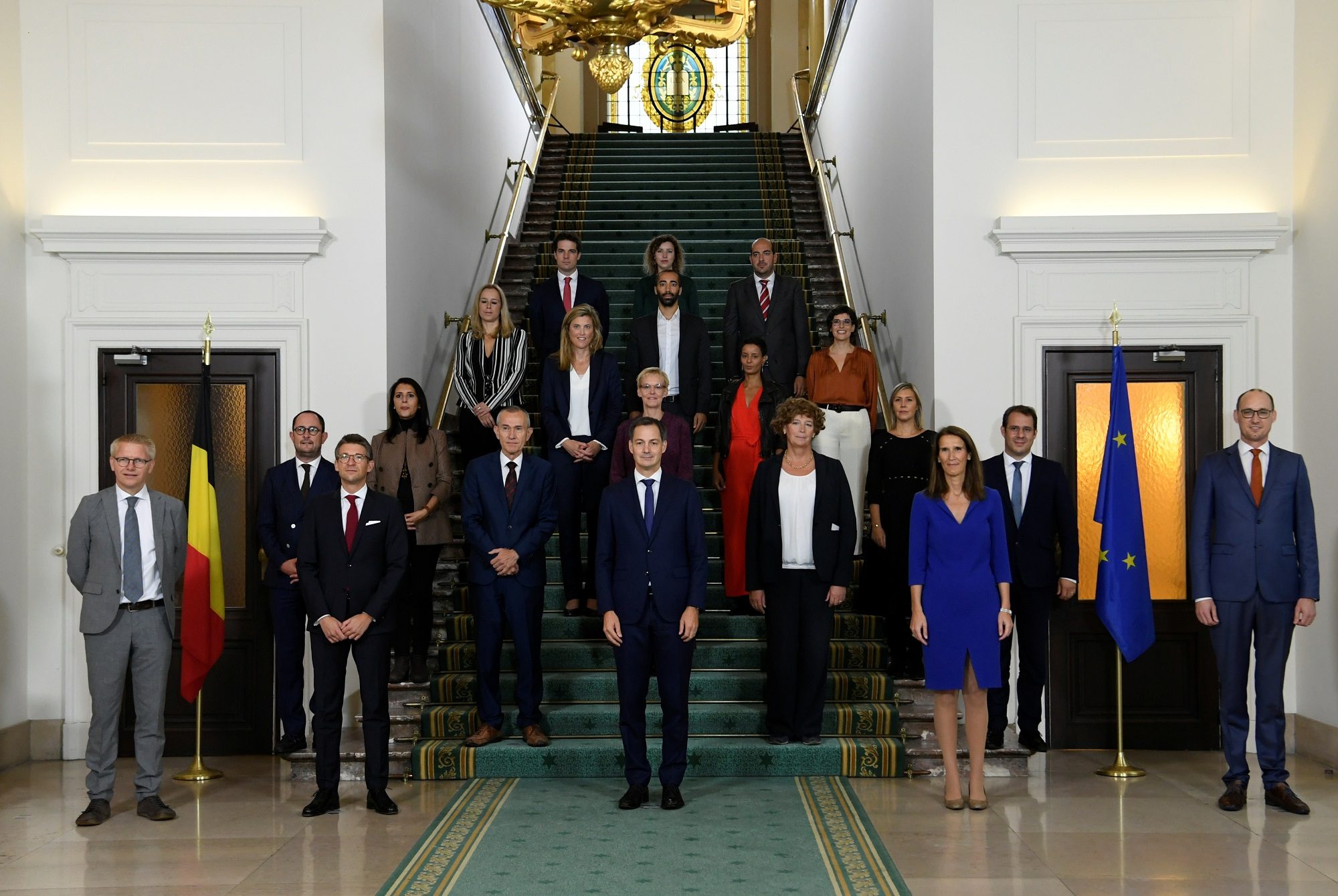 في إجراء لم تشهده بروكسل من قبل.. وزيرتان من أصل مغربي ضمن تشكيلة الحكومة البلجيكية الجديدة