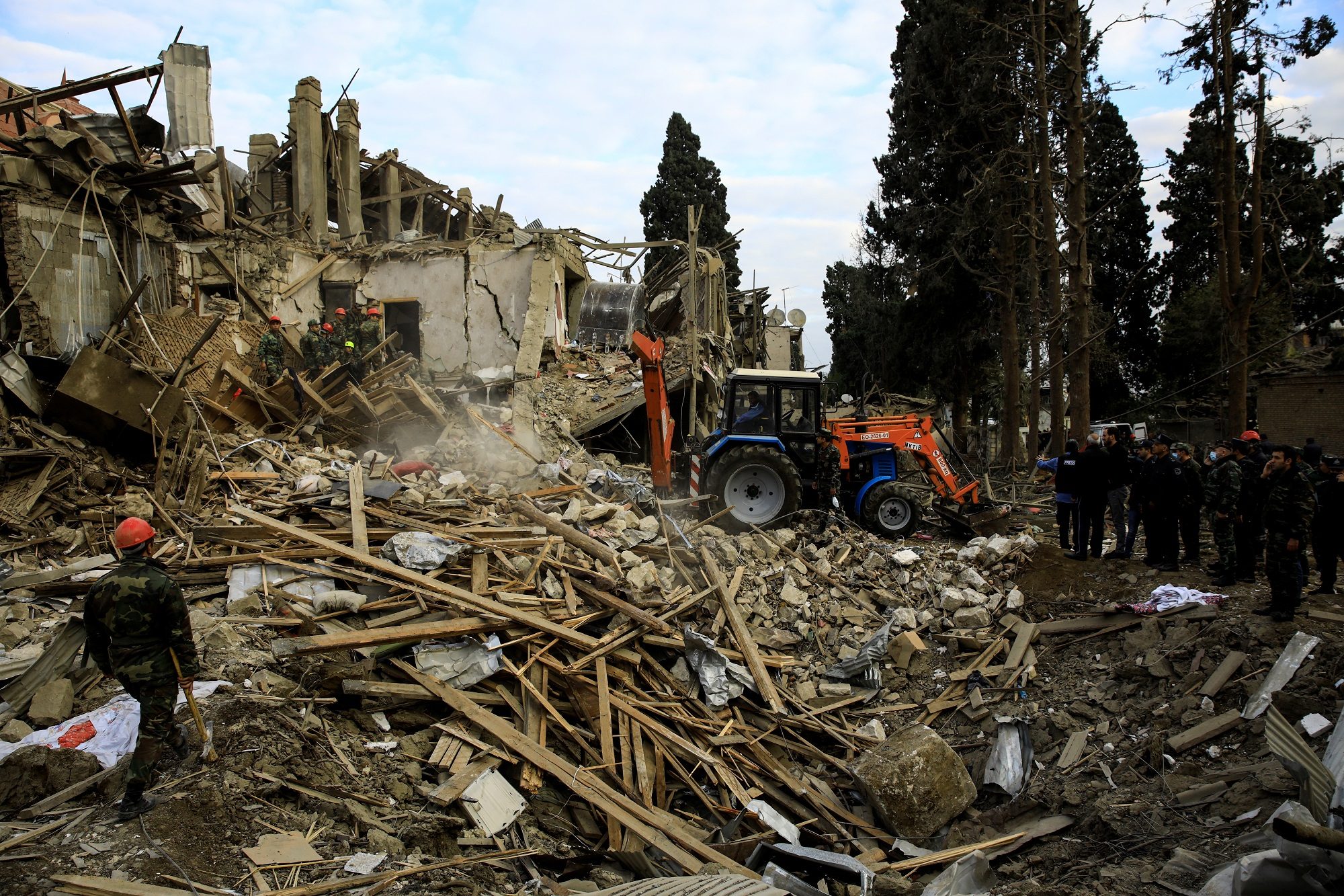 خرق لاتفاق الهدنة.. المواجهات تتجدد بين أرمينيا وأذربيجان وتُوقع قتلى وخسائر عسكرية