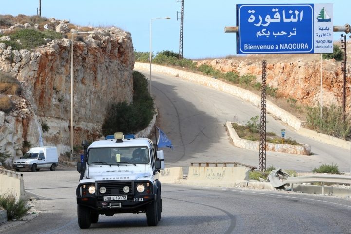 مدينة الناقورة الحدودية حيث تجري المفاوضات الإسرائيلية اللبنانية بشأن ترسيم الحدود/ رويترز