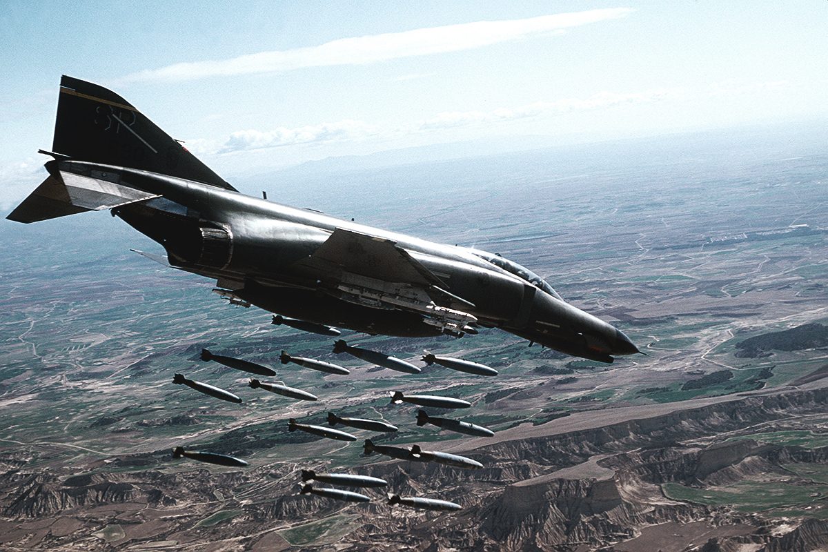 من أسلحة المشاة الصغيرة إلى النووية.. كيف كانت روسيا وأمريكا ستخوضان الحرب العالمية الثالثة؟