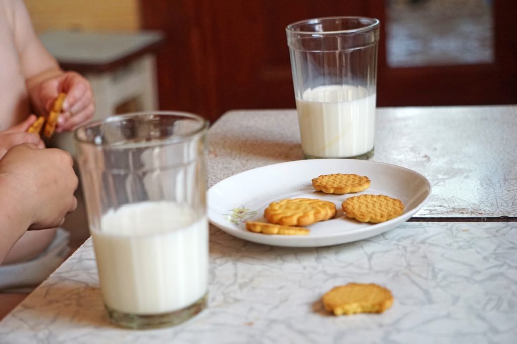 iStock/ متلازمة الحليب والبسكويت