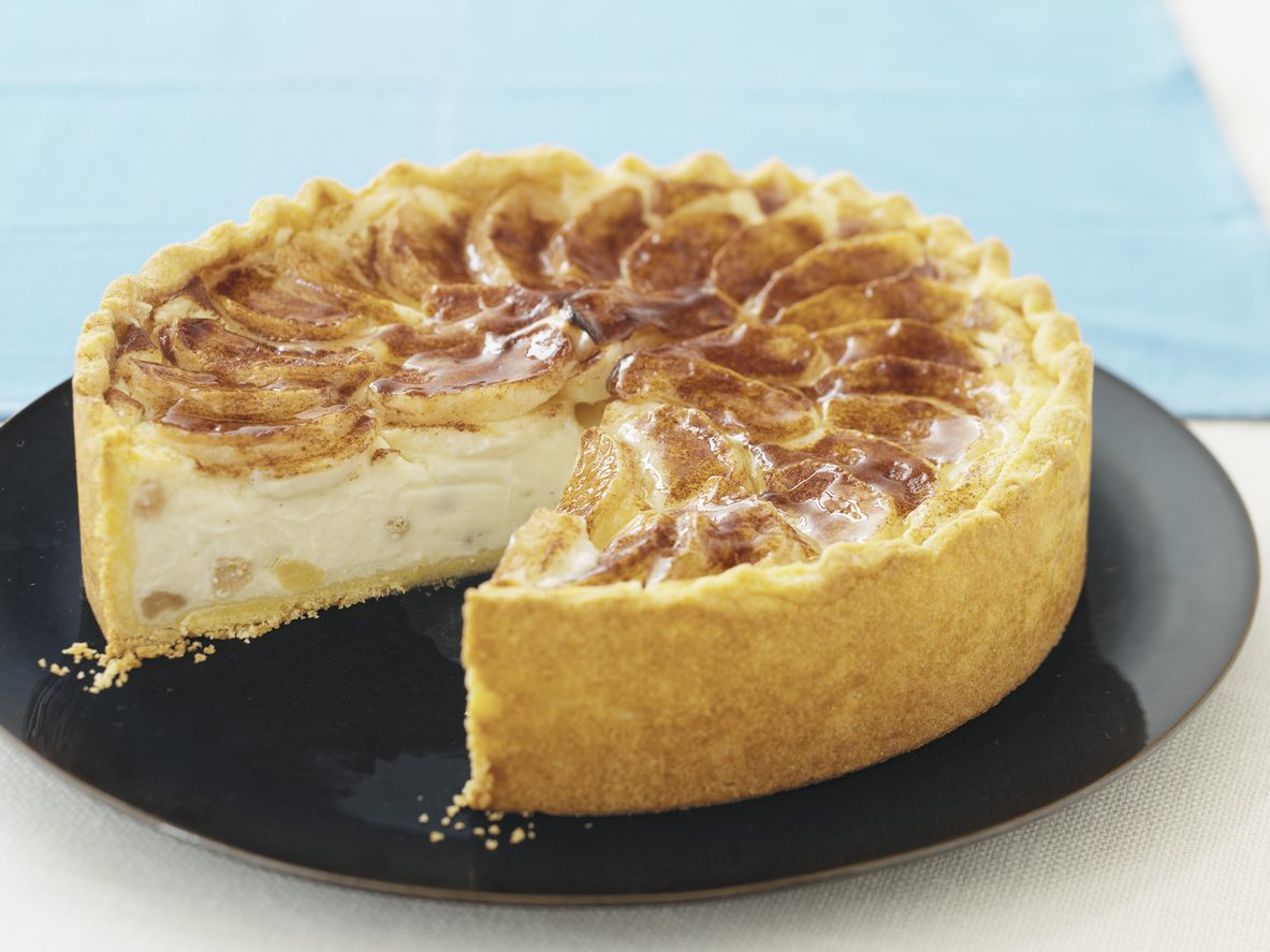 iStock/ فطيرة التفاح بالتشيزكيك