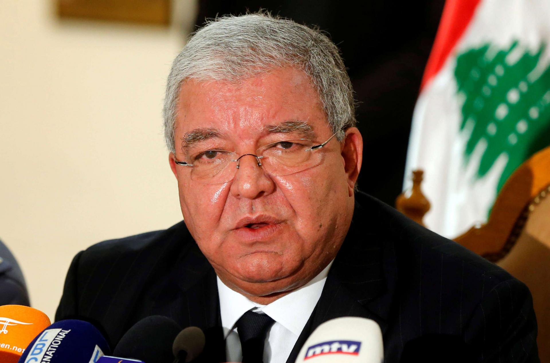 بعد باسيل.. نهاد المشنوق على قائمة العقوبات الأمريكية بسبب تزوير انتخابات والتكتم على معلومات أمنية لصالح حزب الله