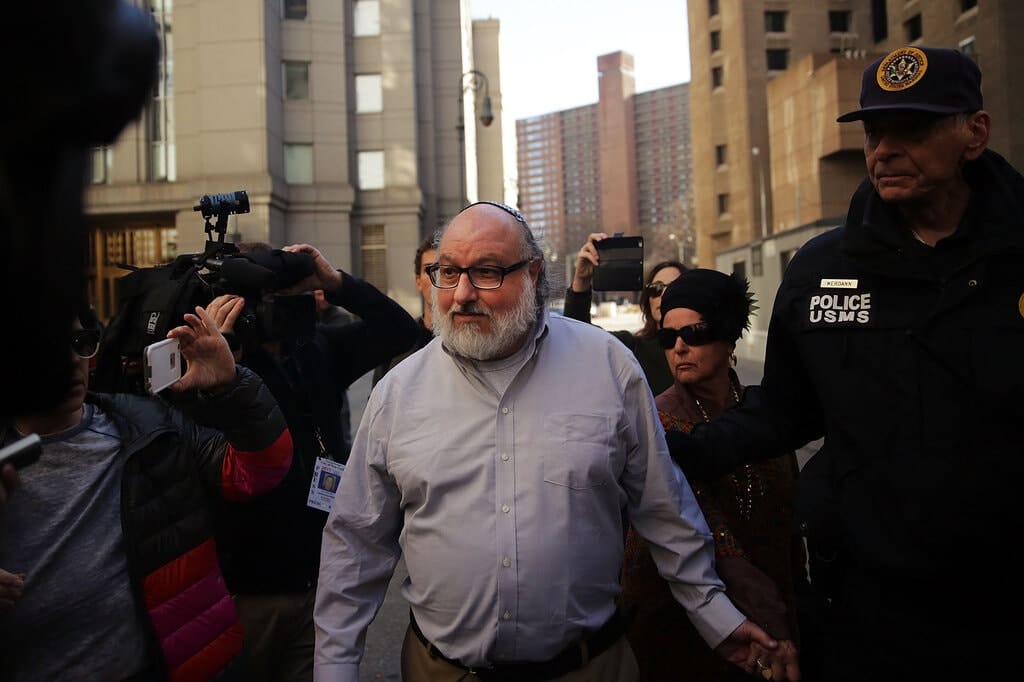 تجسَّس لصالح بلاده.. أمريكا تسمح لجاسوس إسرائيلي بالعودة لتل أبيب بعد قضاء 35 عاماً عقوبة