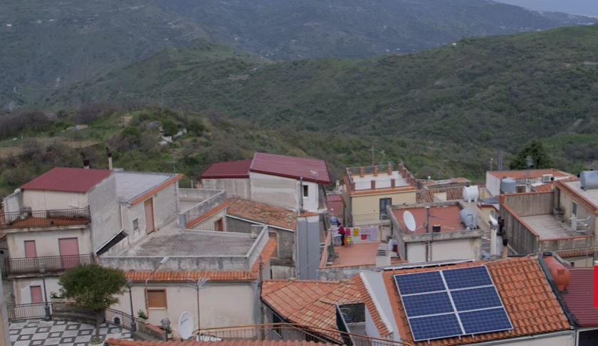 “سنُمحى من الخريطة”.. قرى إيطالية يعيش بها كبار السن مفزوعة من جائحة كورونا