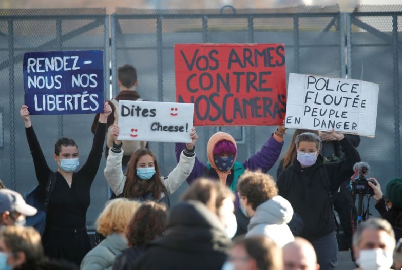 مظاهرات في العاصمة الفرنسية باريس ضد قانون "الأمن الشامل"