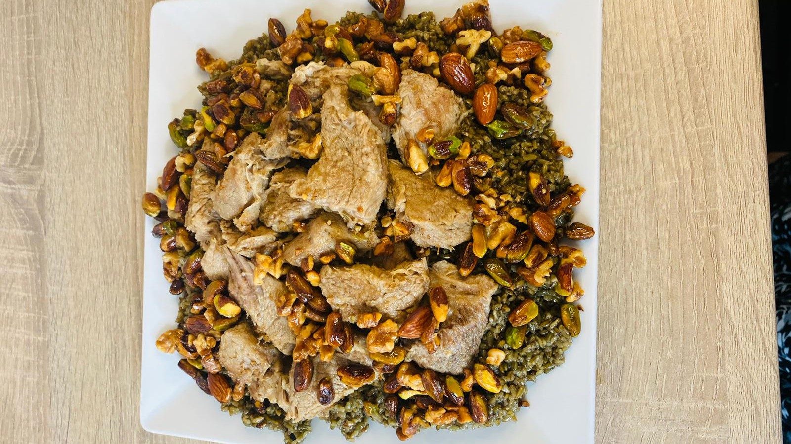 من ألذ المأكولات الشامية.. شاهد بالفيديو طريقة تحضير الفريكة خطوة بخطوة