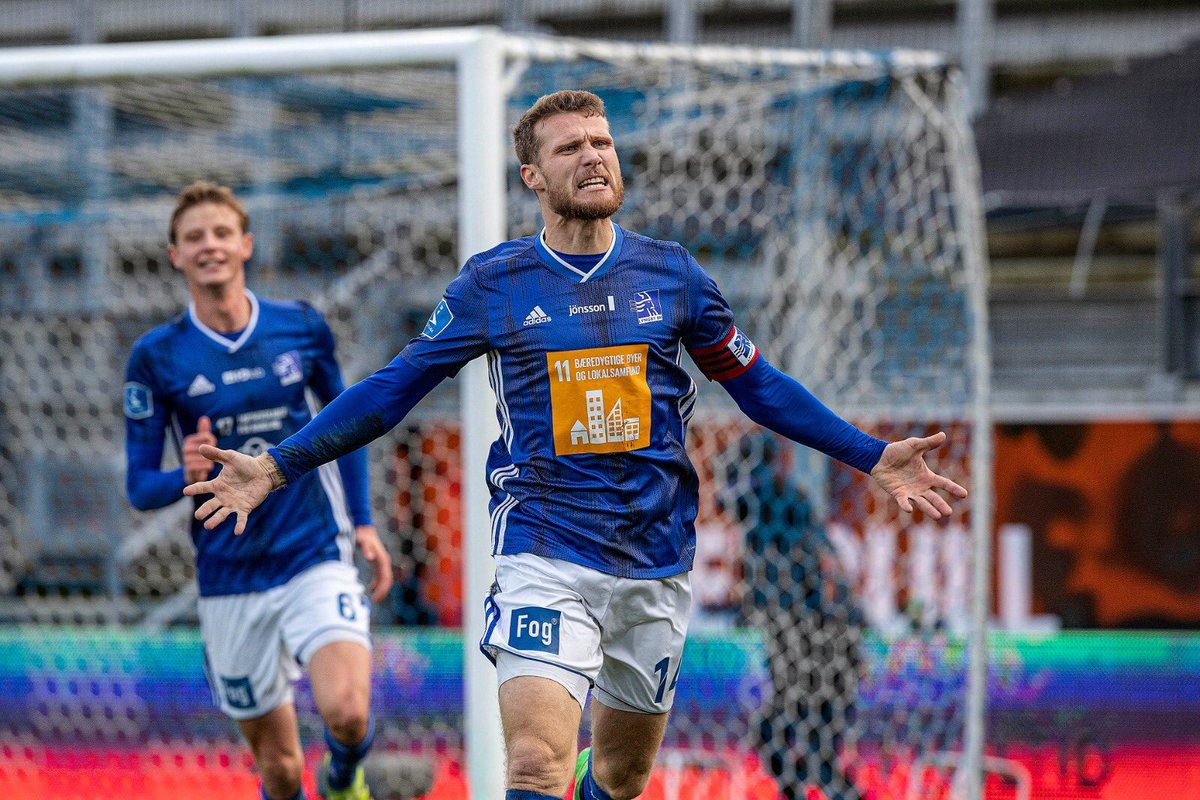 الدانماركي نيكولاي غريتسين