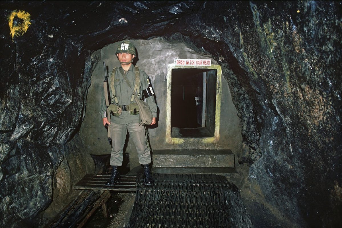 آلاف المنشآت تحت الأرض لا يعرف أعداؤها مواقعها.. كيف تستعد كوريا الشمالية لسيناريو الحرب المفاجئة؟