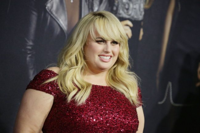 بعد أديل.. ريبيل ويلسون تفاجئ جمهورها بخسارة 30 كيلوغراماً من وزنها