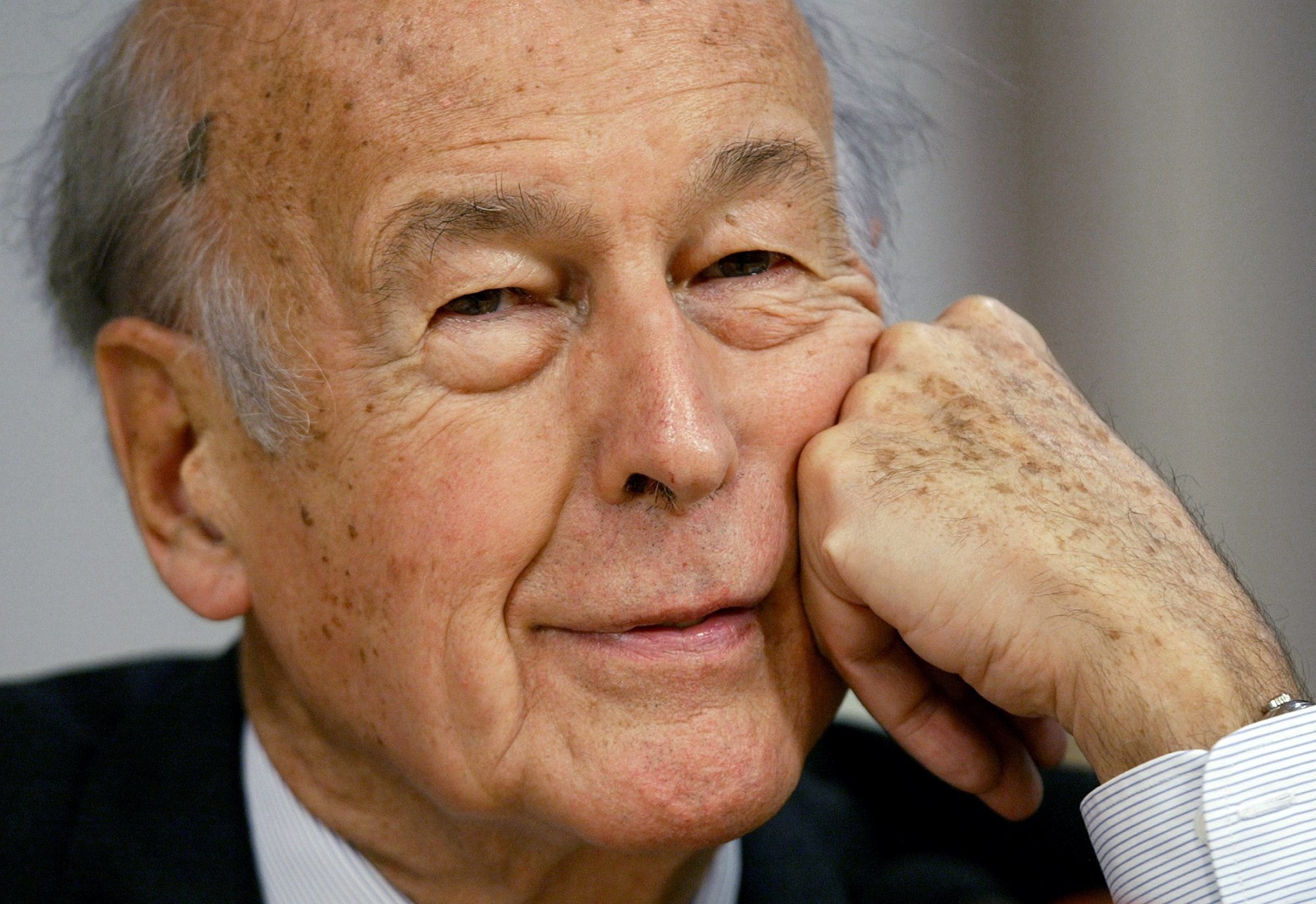 ق فاليري جيسكار ديستان