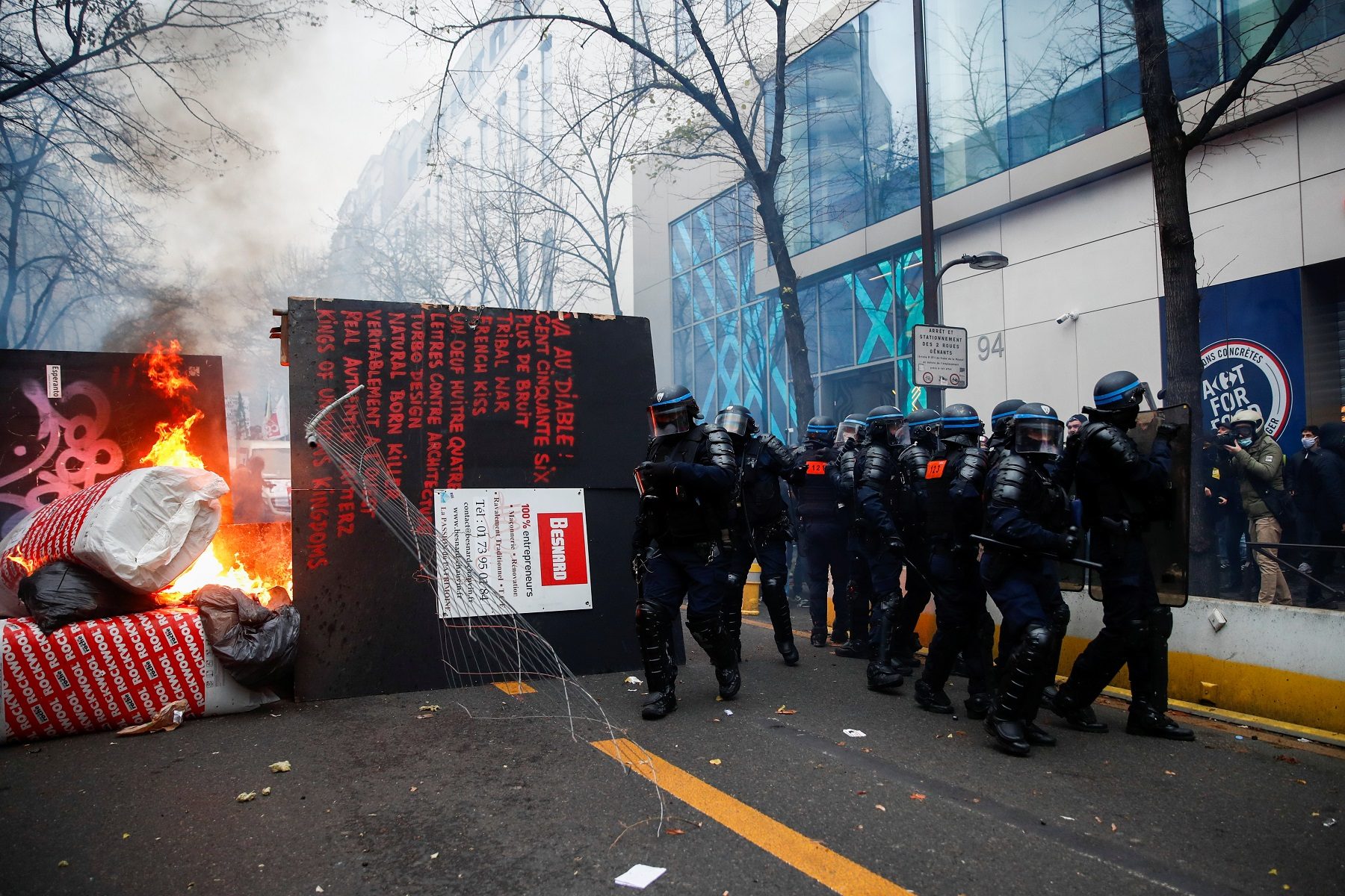 قانون الأمن الشامل فرنسا