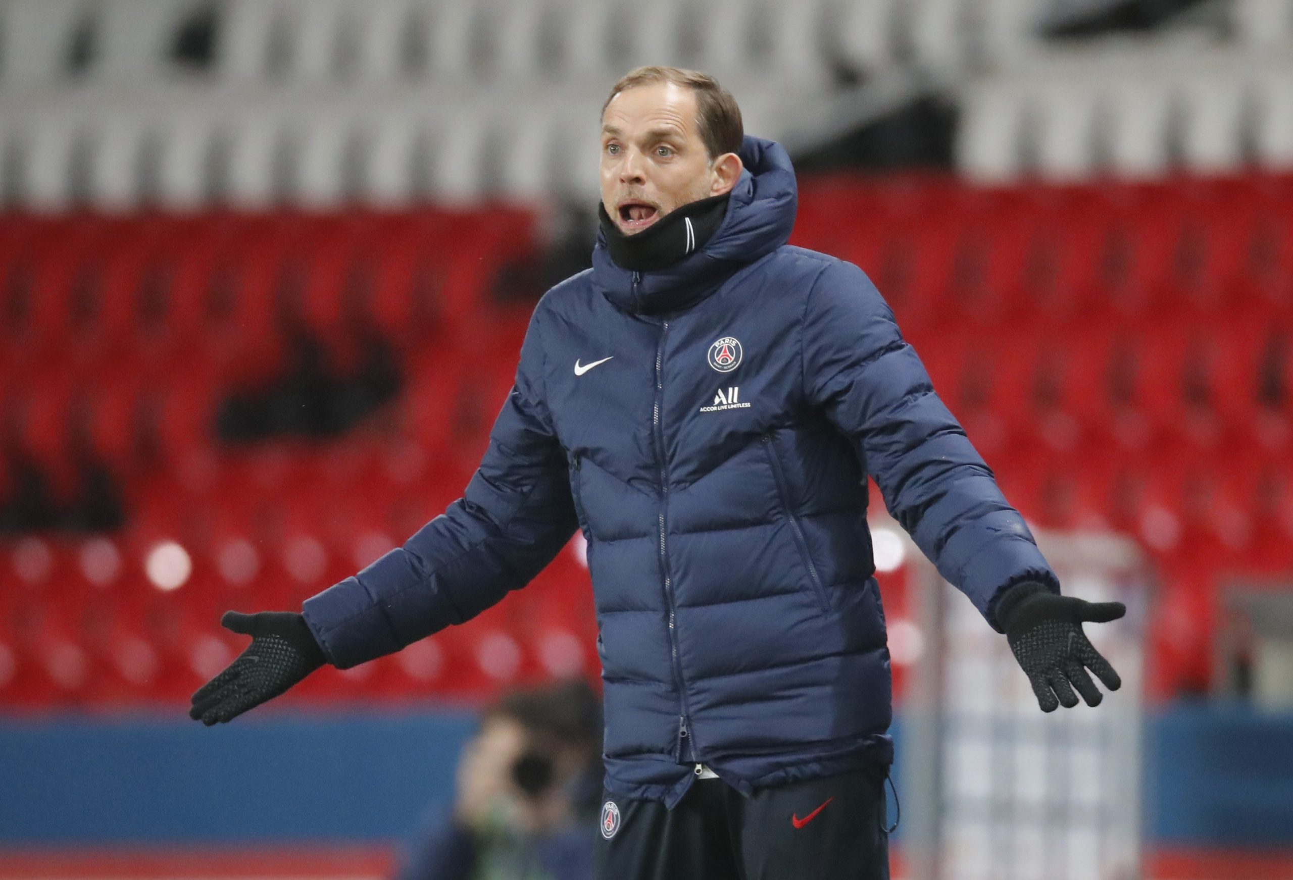 إقالة توخيل من تدريب باريس سان جيرمان