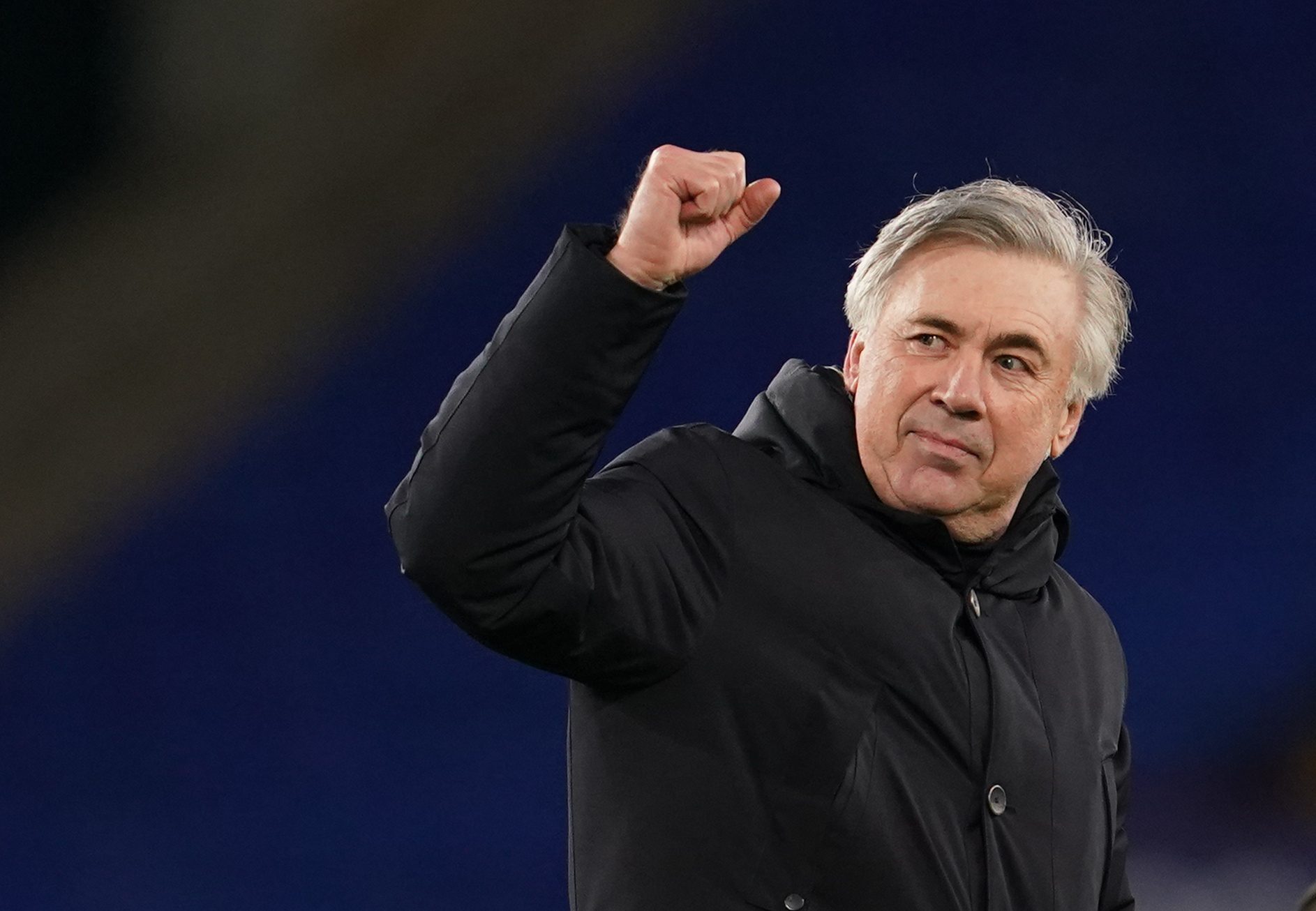 كارلو أنشيلوتي مدرب إيفرتون (رويترز)