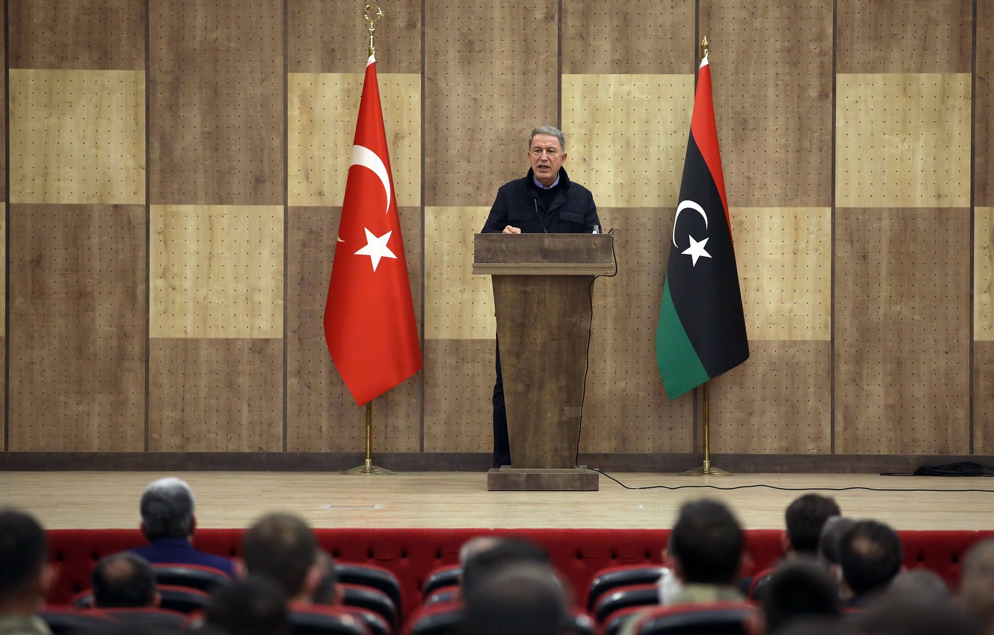 “لن يكون أمامهم مكان يفرون إليه”.. تركيا تحذر حفتر من مهاجمة قواتها بليبيا: ستكونون أهدافاً لنا