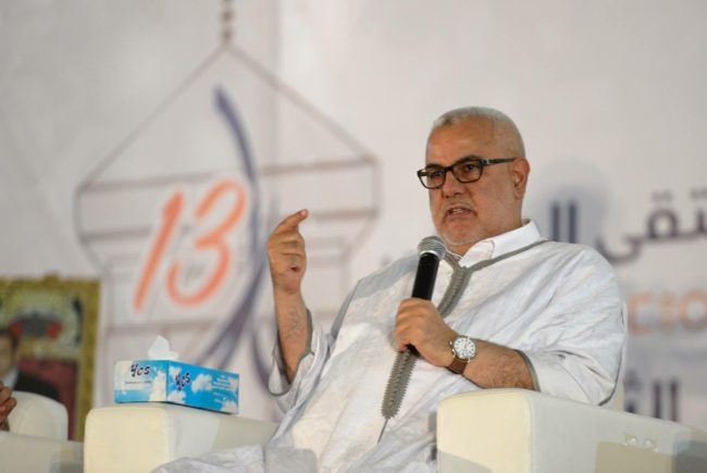 بنكيران يهاجم أكبر خصوم “العدالة والتنمية” بالانتخابات المغربية.. رئيس الحكومة السابق انتقد أخنوش ودافع عن حظوظ “الحزب الإسلامي”