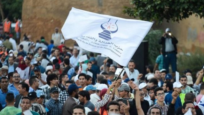 حزب العدالة والتنمية يواصل رفضه للقوانين الانتخابية الجديدة.. هل يلجأ “أقوى” حزب مغربي إلى التحكيم الملكي؟