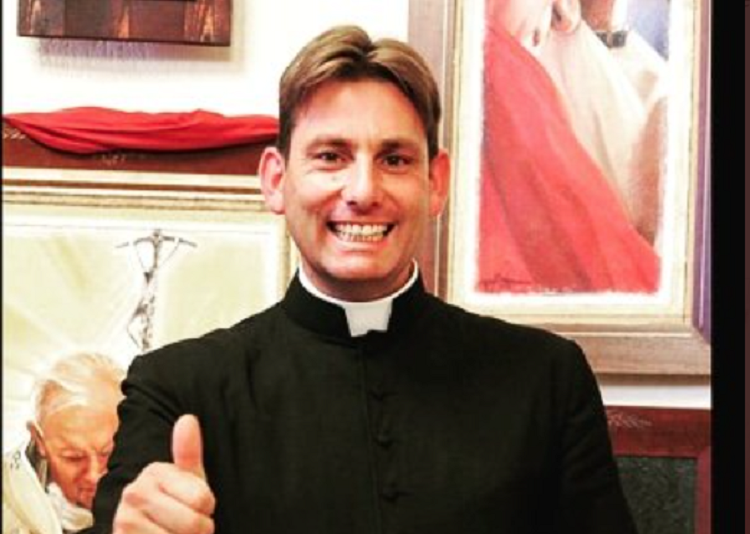 تجار مخدرات إيطاليا