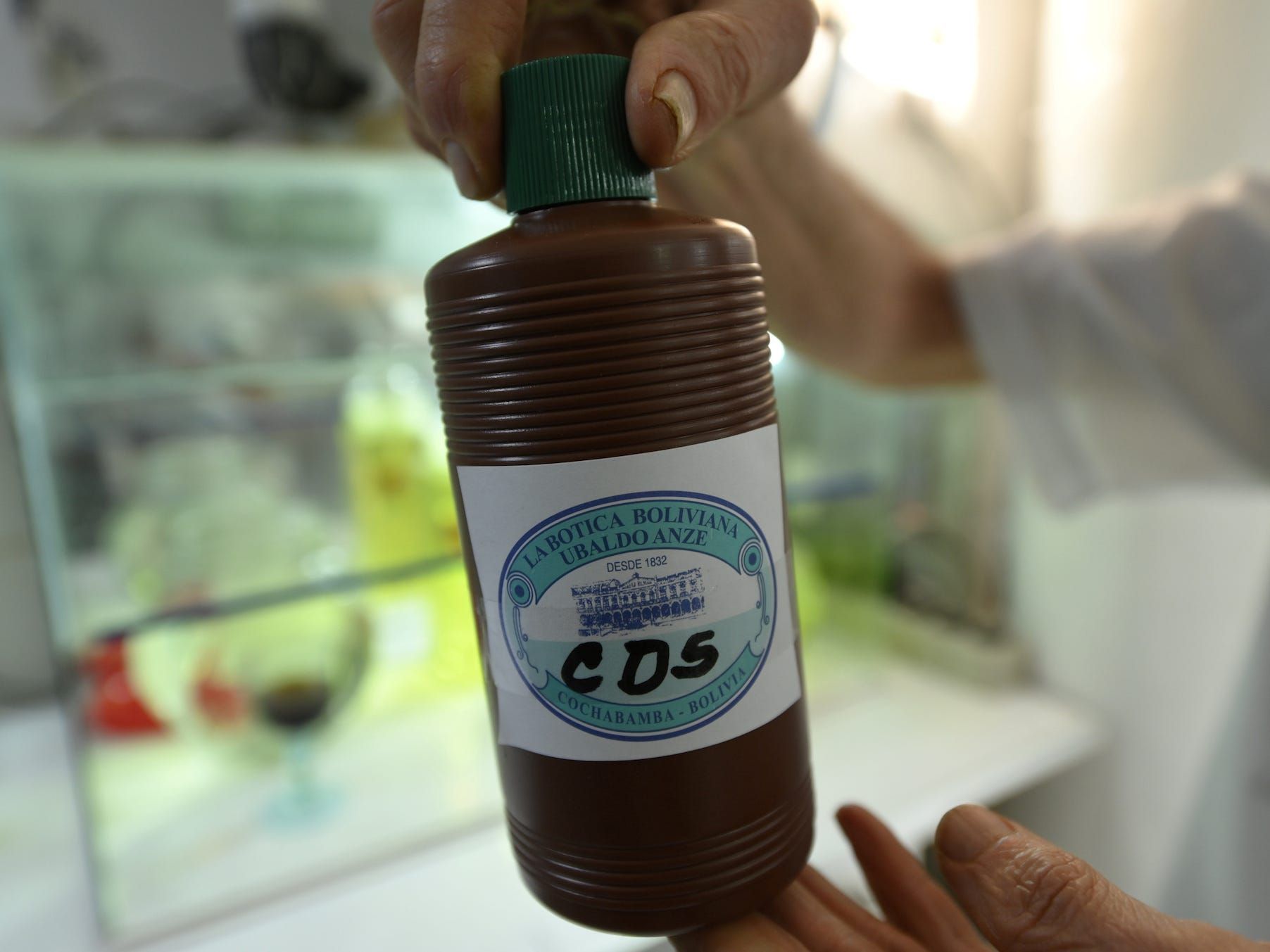 ثاني أكسيد الكلور كورونا