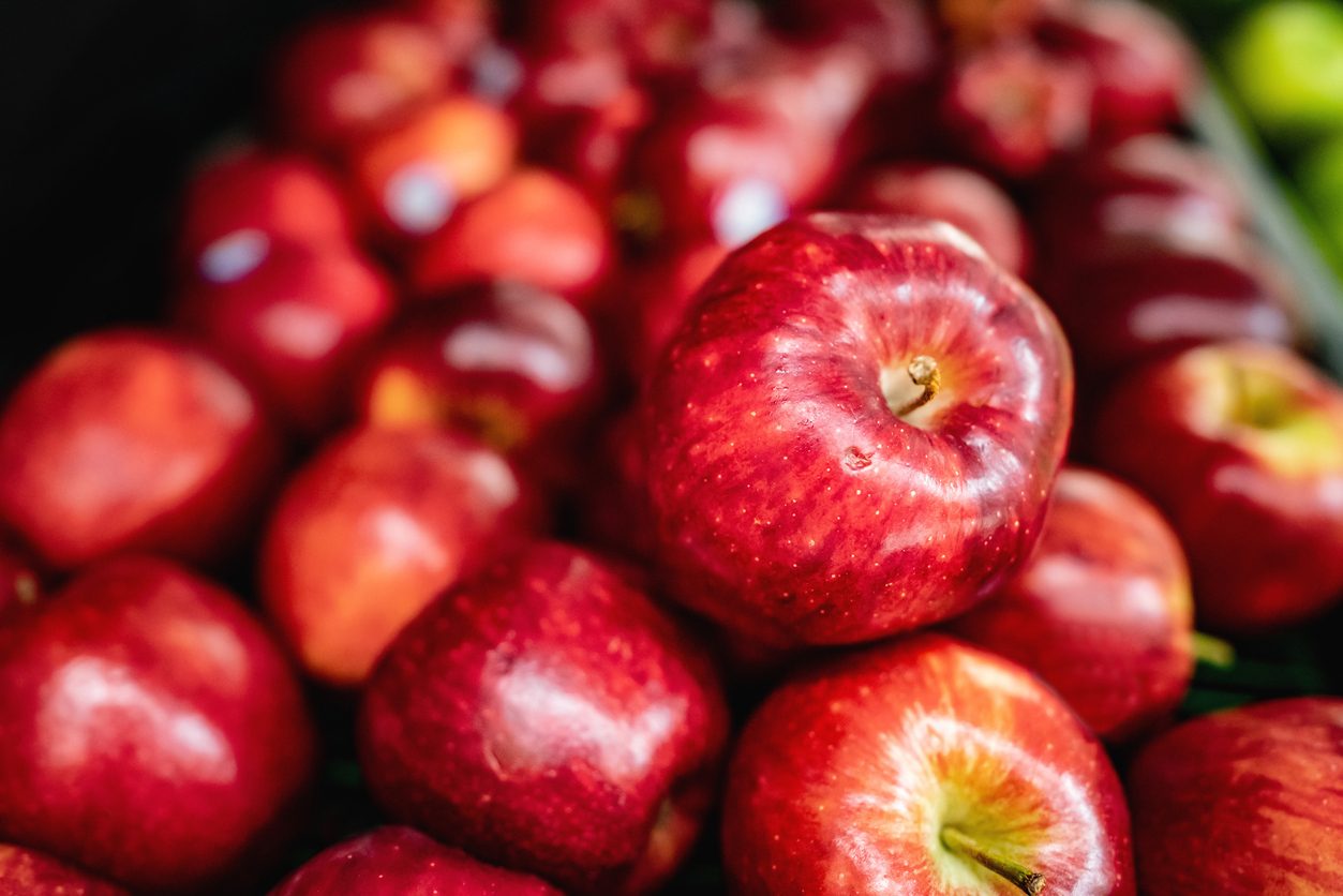 istock\ فوائد التفاح
