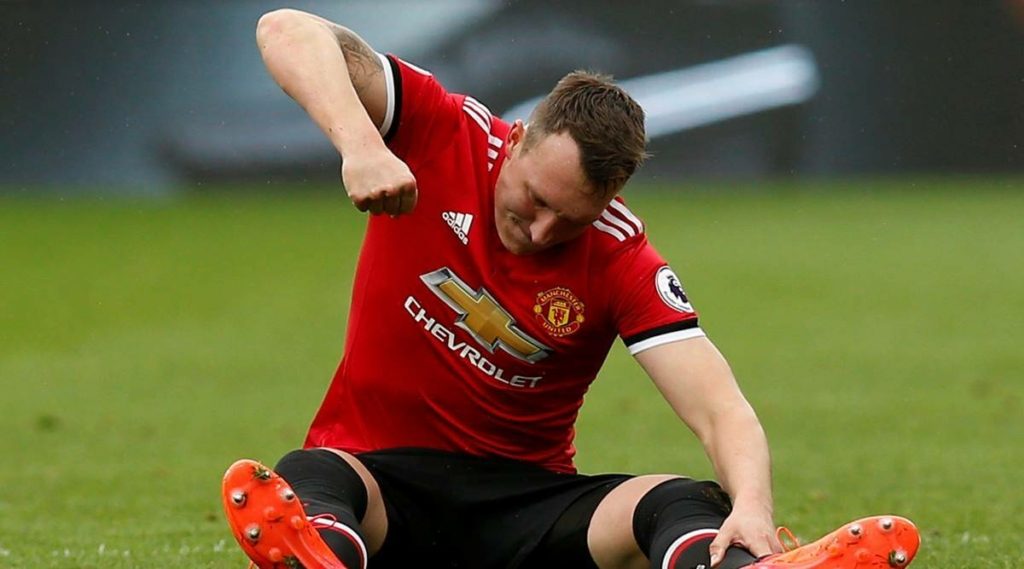 فيل جونز مدافع مانشستر يونايتد