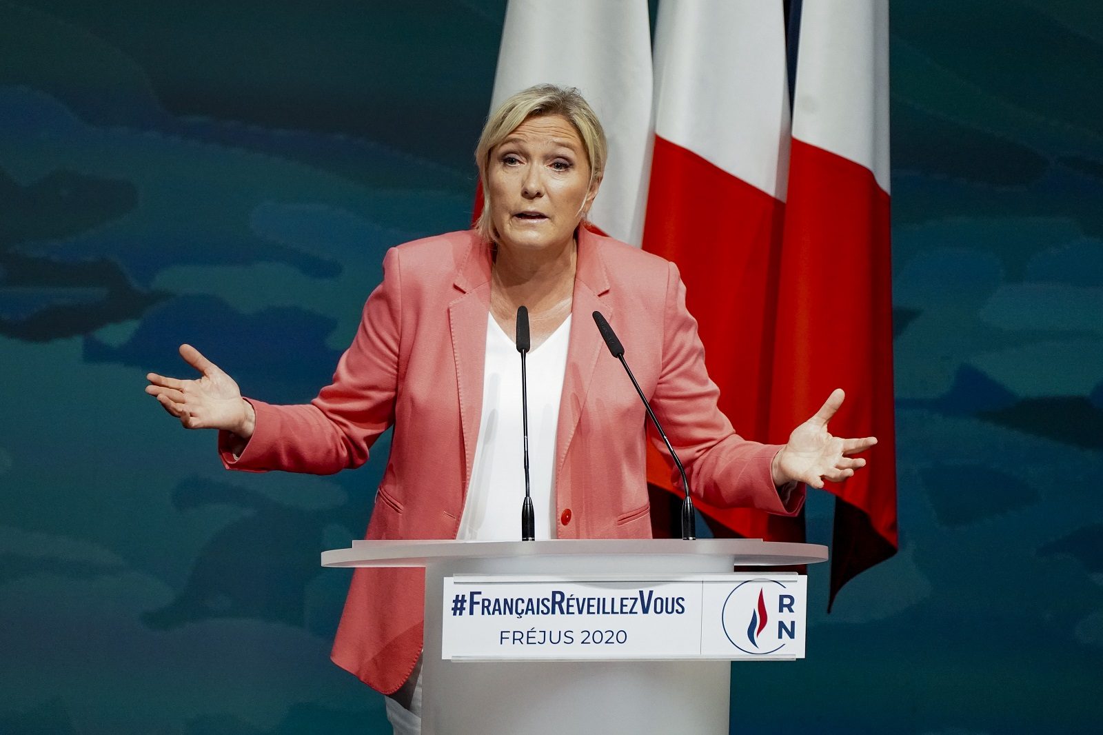 مارين لوبان رئيسة حزب التجمع الوطني اليميني المتطرف - رويترز